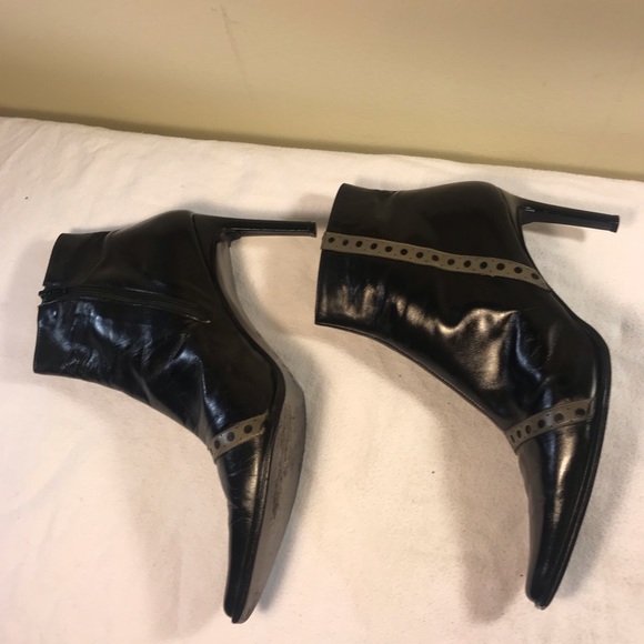 Giovanna Battaglia Black Leather Booties - Picture 3 of 7